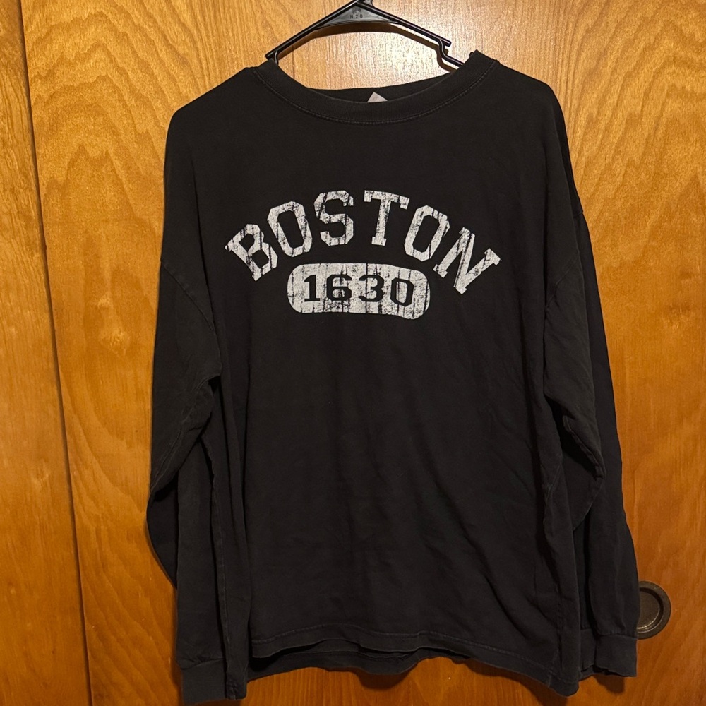 Black Boston 1630 Long Sleeve
